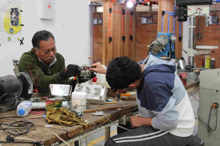 3-carrusel-compressed